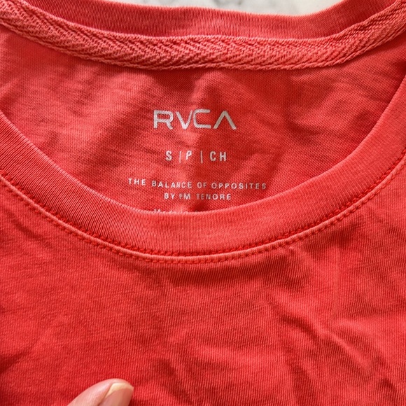NWT RVCA Tee - Picture 2 of 4
